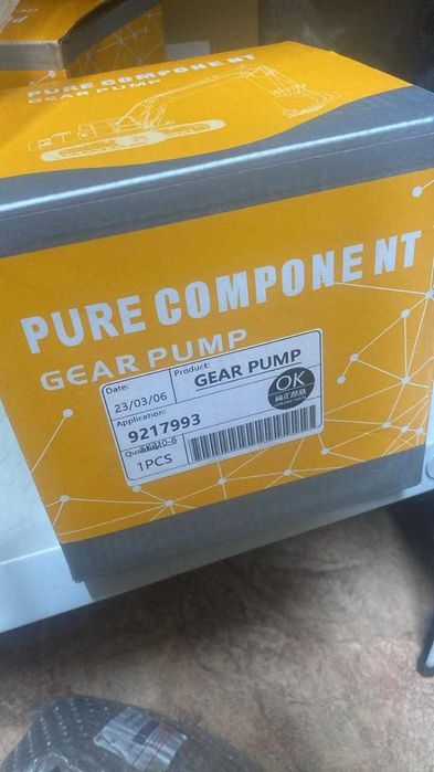 Пилотный насос Hitachi 330-3