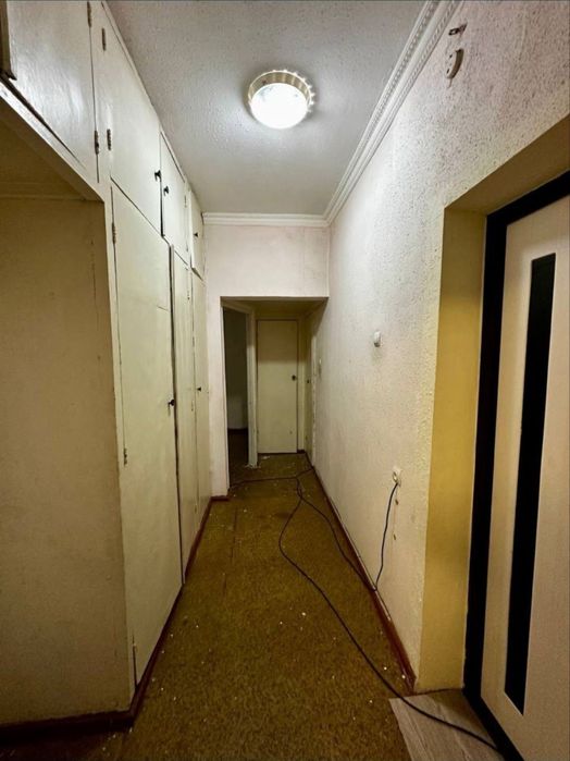 Чиланзар 15 квартал 2 комнатная Площадь:60м2,Все Раздельный    х