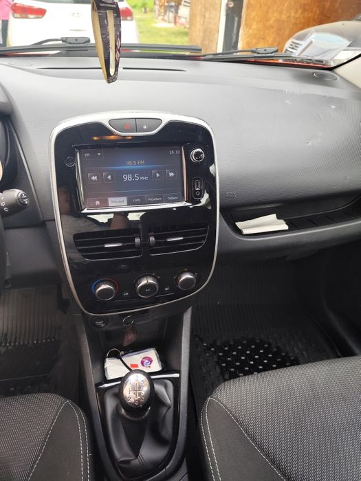 RENAULT 4 2015 — imagine 5