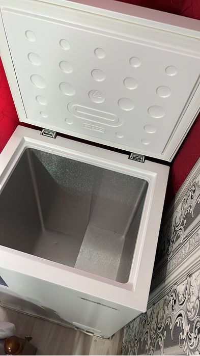 Морозильник компактный вместительный