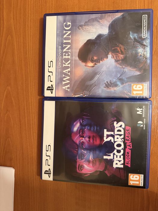 Vând jocuri playstation 5 Lost Records şi Unknown Nine