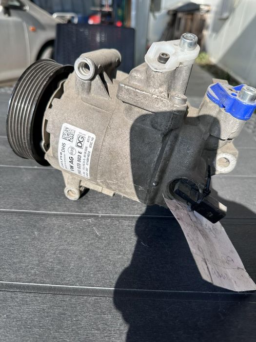 AC компресори за автоклиматици