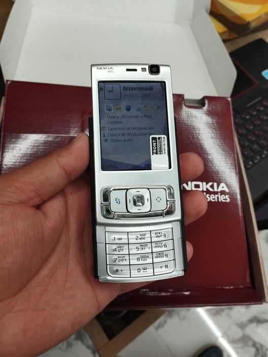 Nokia N95 ретро телефон