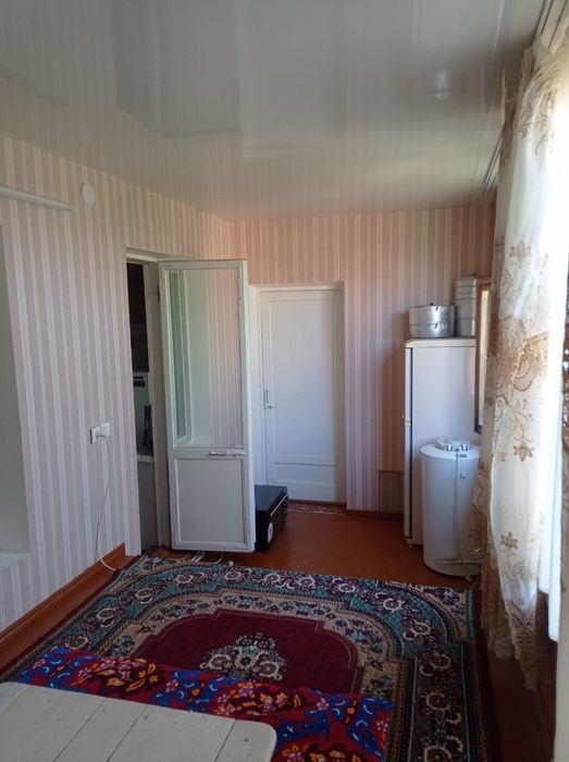 Дукентда 3 хонали квартира сотилади