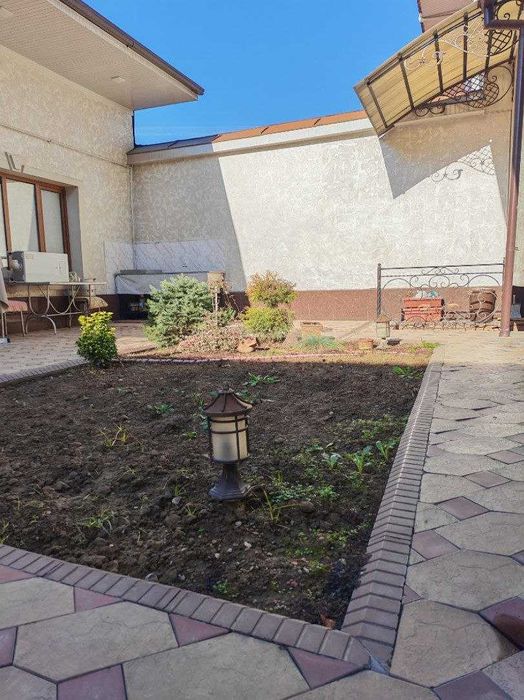 Sotiladi Евро дом махаля Ракат Яккасарай 3 сотки Фасад 12м ор.Корзинка