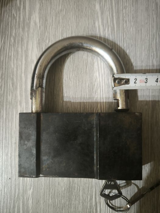 Замок накидной амбарный