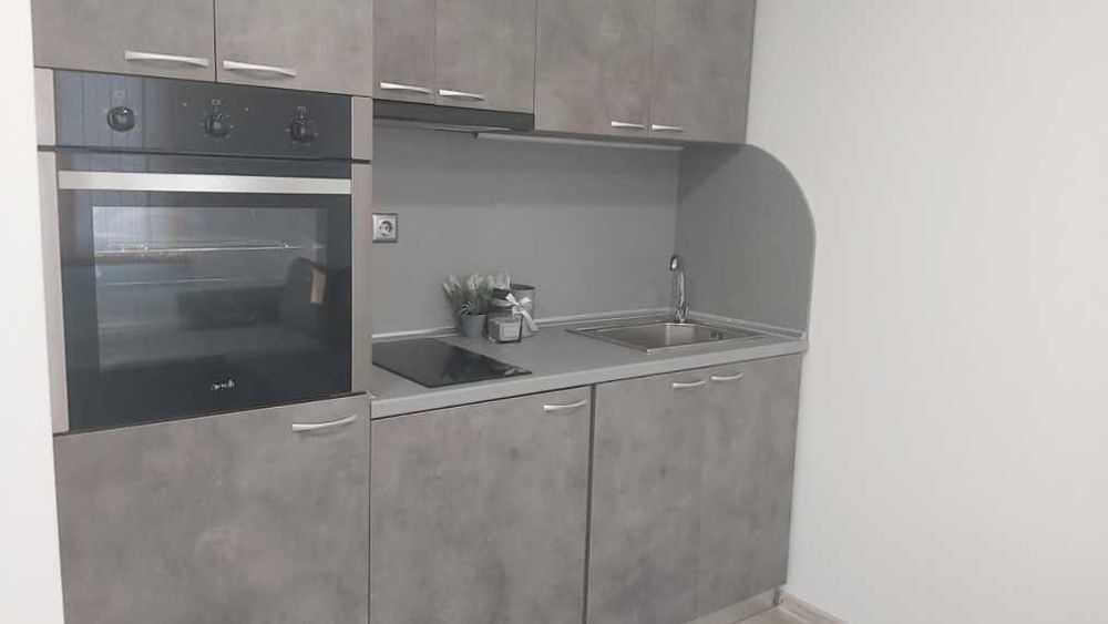 Дава се под наем Едностаен апартамент в Габрово, Център - 30 кв.м за 153 € - Снимка #4