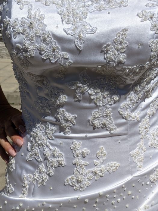 Булчинска рокля за 400 лева