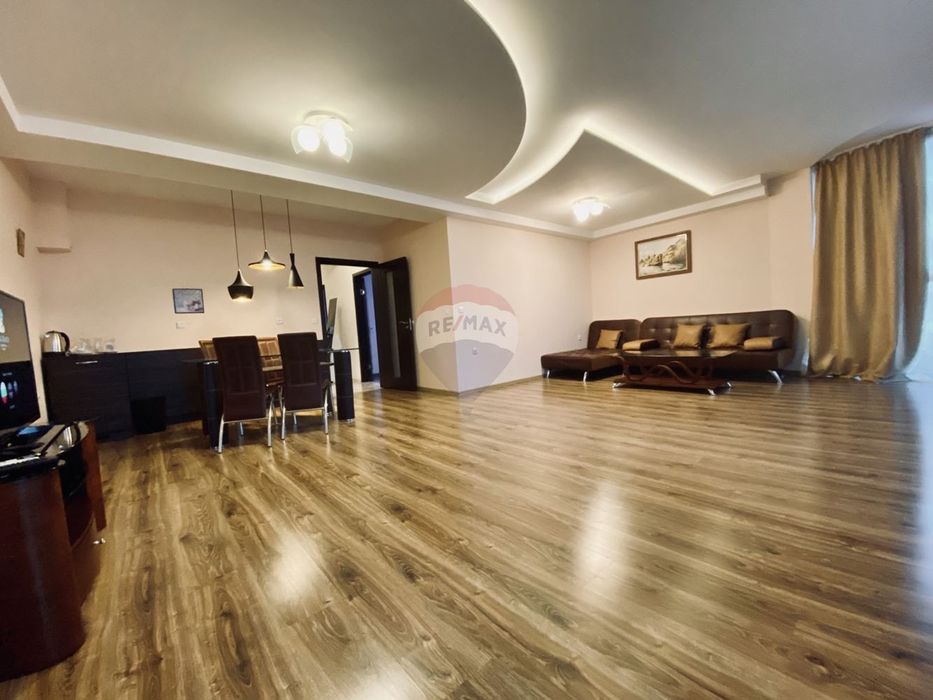 Продава се Тристаен апартамент в с. Шкорпиловци, Област Варна - 116 кв.м за 1476 €/кв.м - Снимка #1