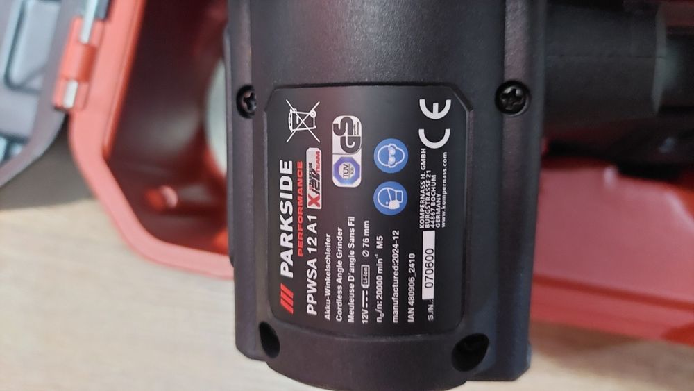 Polizor unghiular PPWSA 12 A1