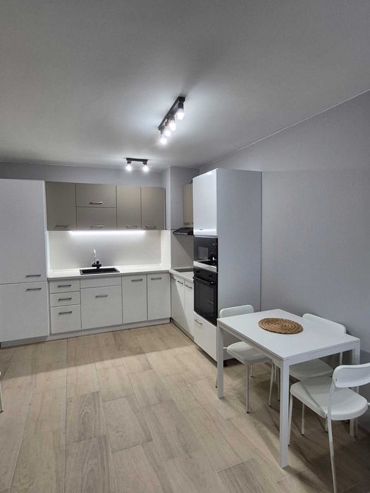 Дава се под наем Двустаен апартамент в София, Център - 60 кв.м за 715 € - Снимка #5