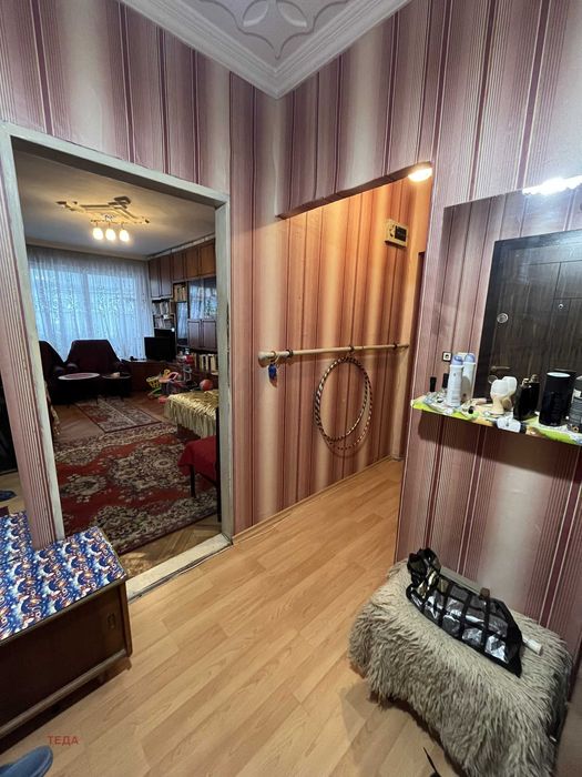 Продава се Двустаен апартамент в Враца, Дъбника - 74 кв.м за 1048 €/кв.м - Снимка #2