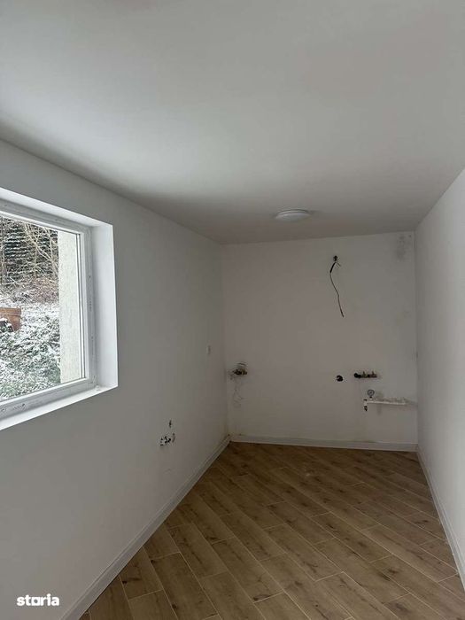 Campina - casa - 500 mp teren - 79500 Euro/Neg.