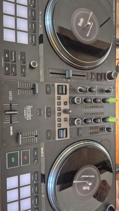 Hercules DJ Control Inpulse T7