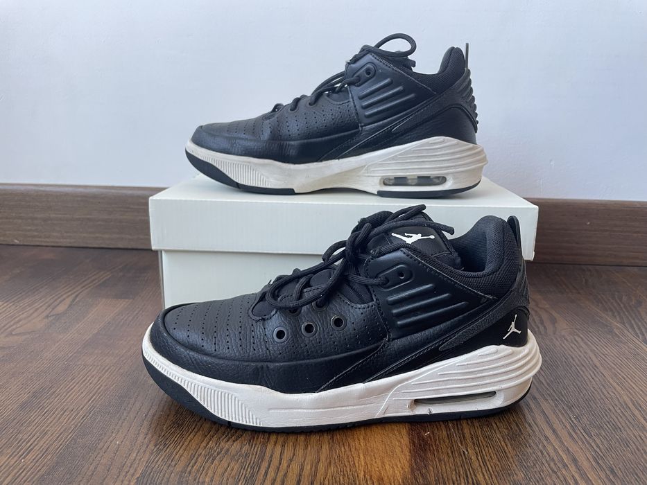 Nike Jordan Max Aura 5, размер 37,5