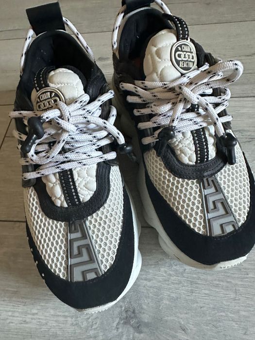 Adidas versace chain marime 37,5 Bucuresti Sectorul 3 • OLX.ro