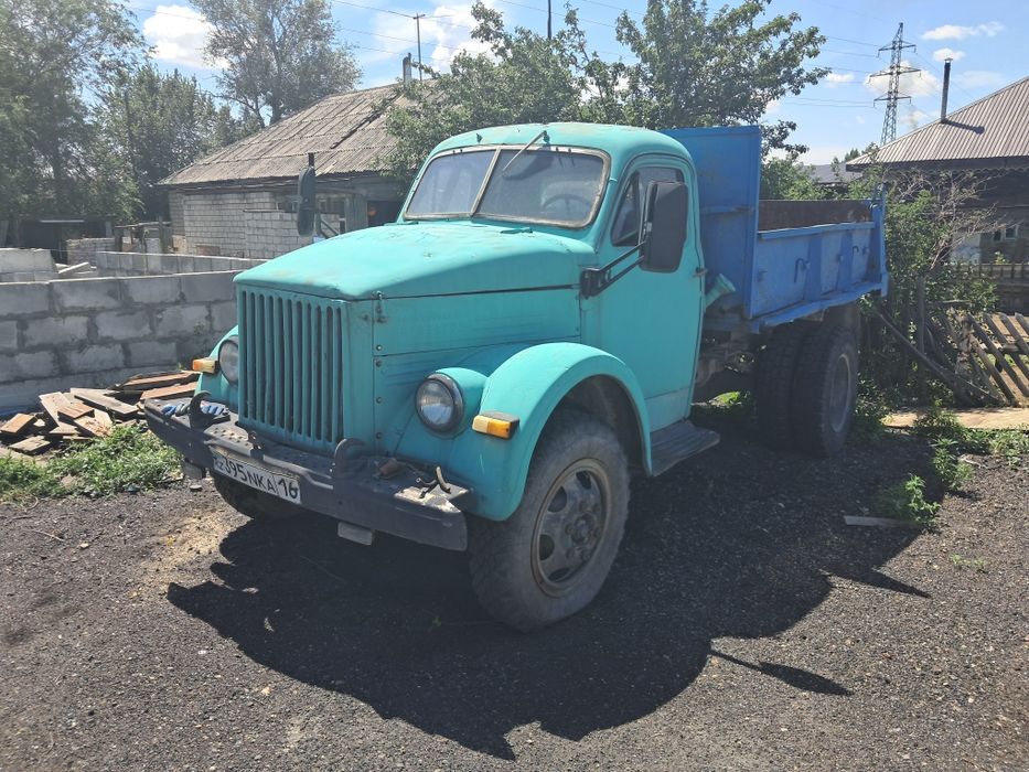 Продам газ 93 самосвал