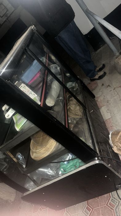 витрина на продажу