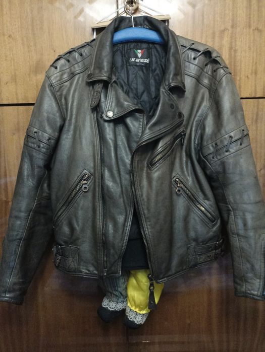 Мото яке от стария модел