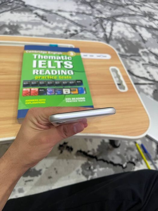 iPhone 11 ideal 64gb