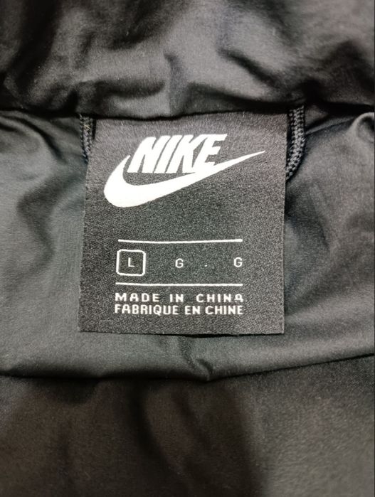 Оригинальная пуховик Nike парка