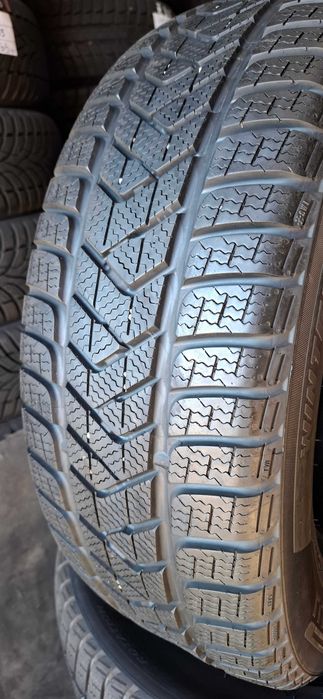 4бр. 215/65/16  Pirelli 6.5mm грайфер, дот 20г. Безплатен монтаж