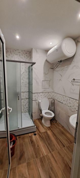 Тристаен апартамент под наем в ж.к. Красна поляна 3, 2154406