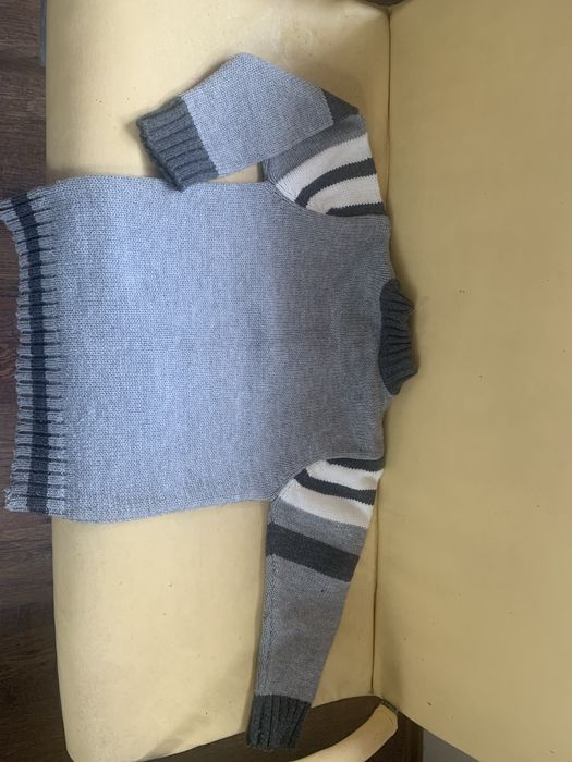 Детски пуловер за момиче