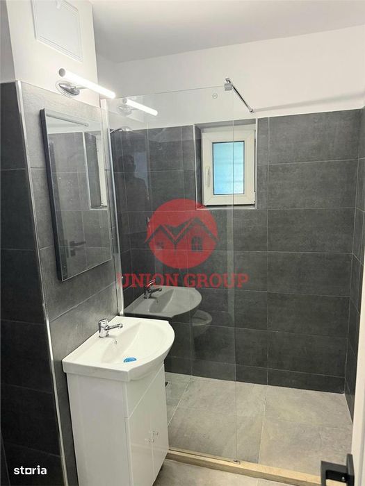 Spatiu Comercial Stradal, cu Vad, Renovat Complet