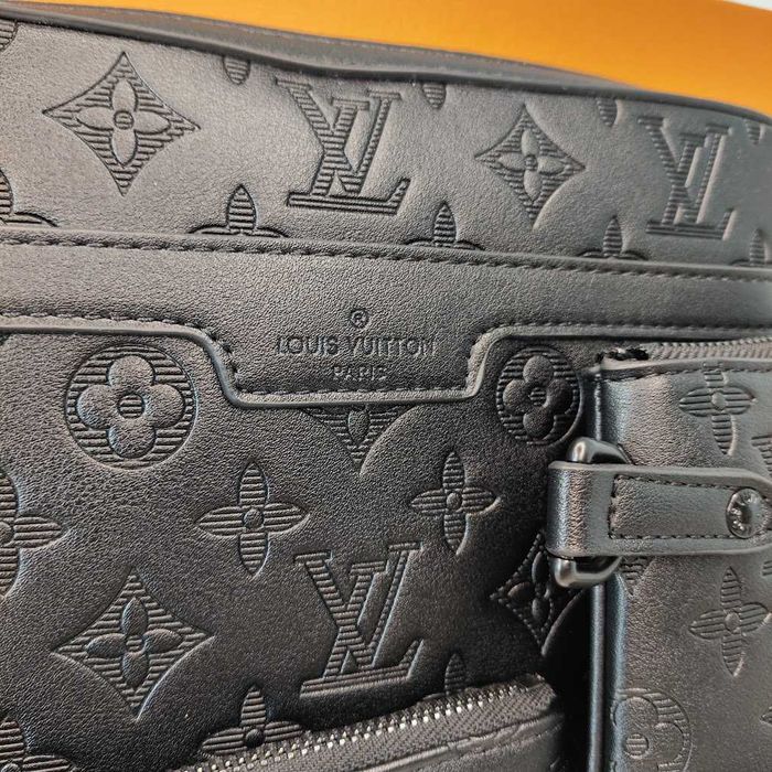 Lous Vuitton Messenger Чанта LV Trio