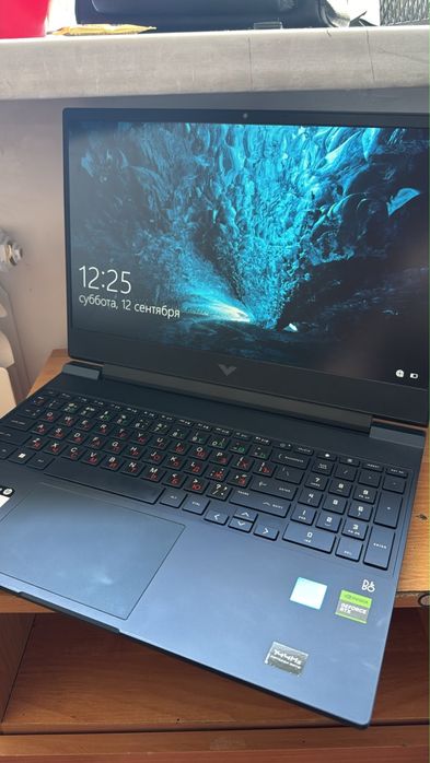 Ноутбук HP Victus