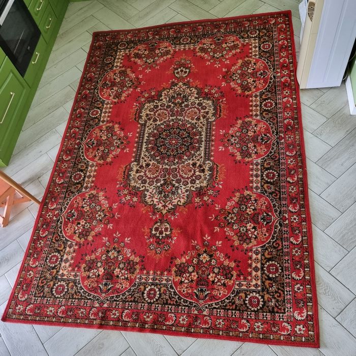 Чистый шерстяной ковёр