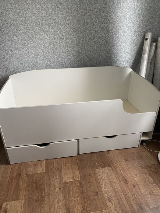 Детская мебель.Кровать.Манеж.