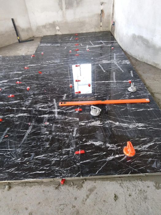 Montaj marmura și Mozaic