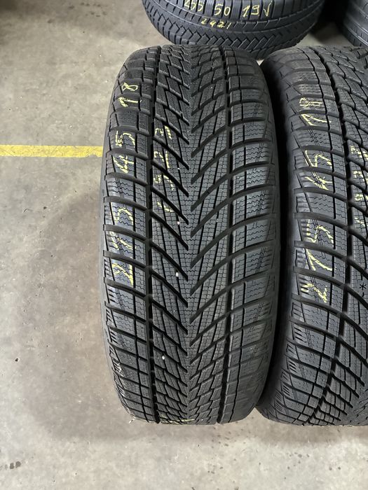 Anvelope iarna 215/45/18 Goodyear Ultra Grip Perf 3 215 45 18 R18