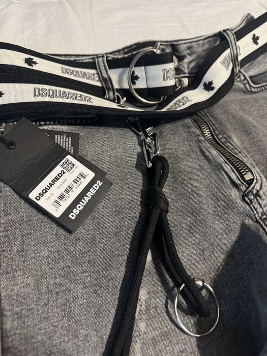 Намаление:Dsquared2-Оригинални чисто нови дамски къси дънки M размер