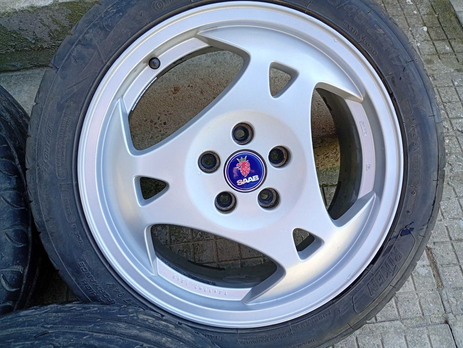 Гуми с джанти Saab
