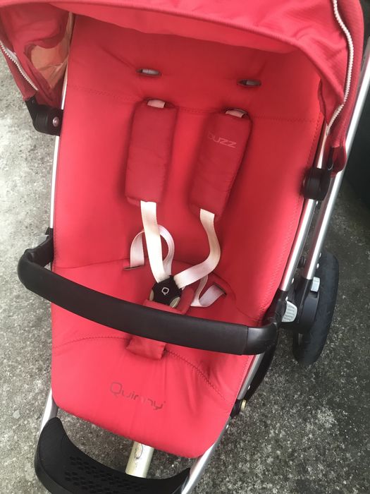 Бебешка количка-Quiny buzz