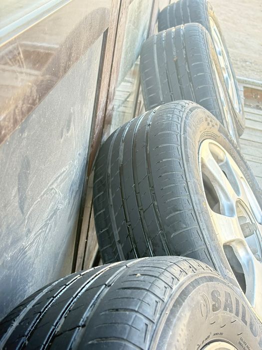В продаже диски с шинами