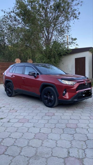Продаётся Toyota RAV
