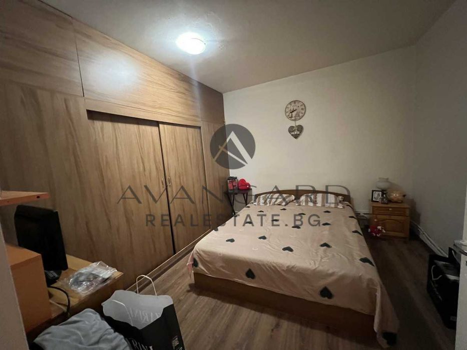 Продава се Тристаен апартамент в Пловдив, Изгрев - 70 кв.м за 1043 €/кв.м - Снимка #3