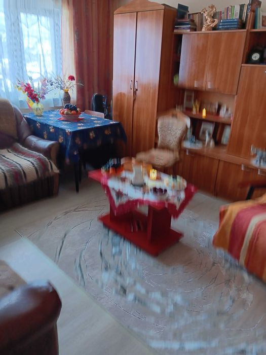 apartament cu 3 camere de vănzare