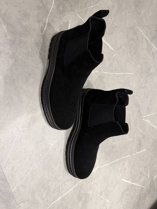 Боти/ботуш черен велур