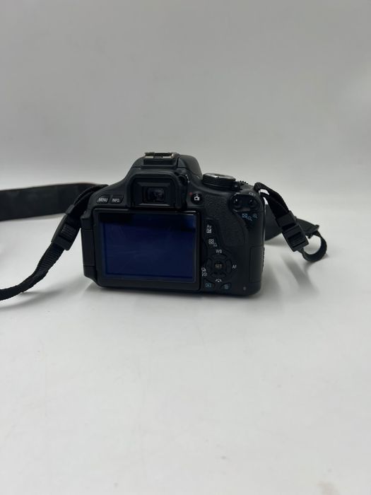 Фотоаппарат Canon 600d