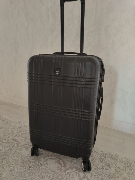 Чемодандар сатылады