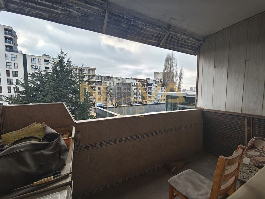 Продава се Двустаен апартамент в Варна, Конфуто - 74 кв.м за 1103 €/кв.м - Снимка #8