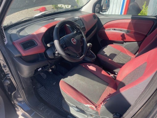 Dezmembrez Fiat Doblo an 2011 Motor 2.0 Multijet Euro5