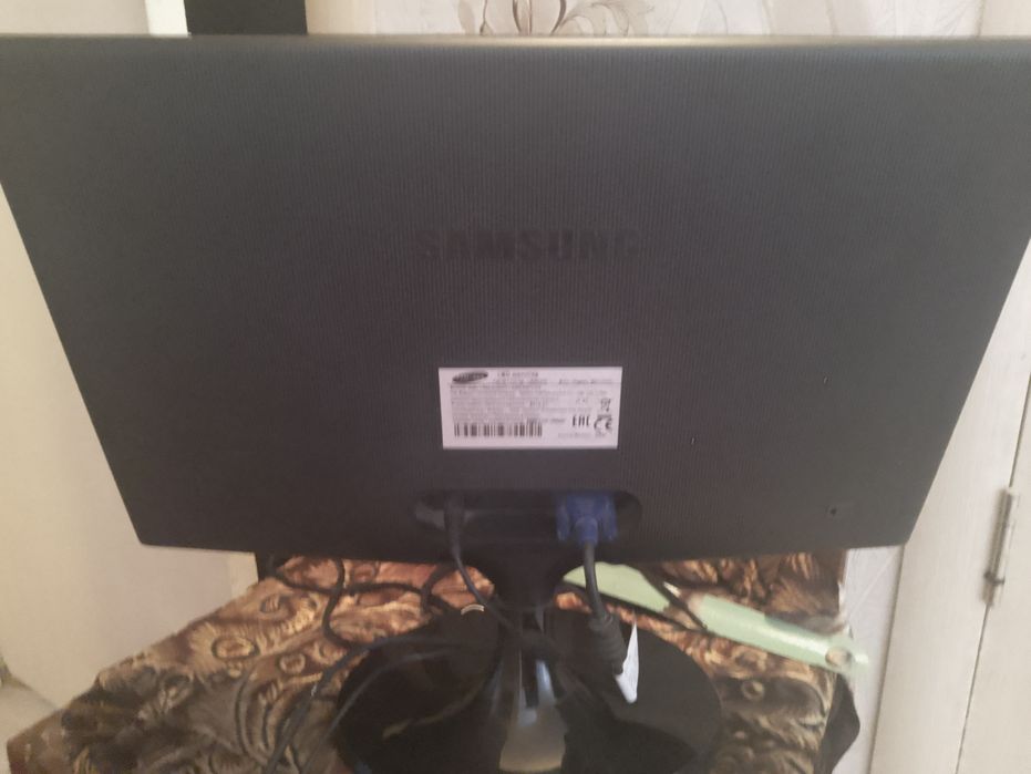 Монитор samsung 20"