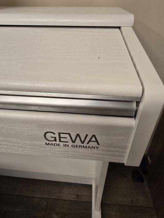 Дигитално пиано GEWA DP300G