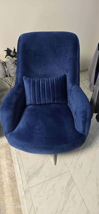 Комплект Дивани С Два Фютьола